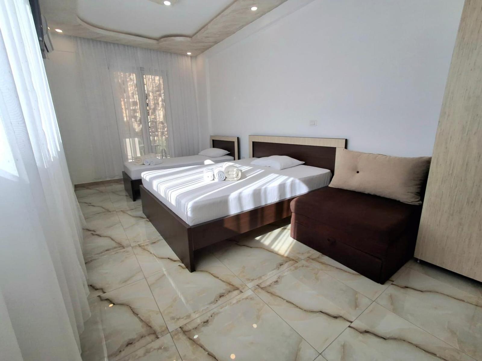 Beachfront Hotel Palma - Jaz Budva Exterior photo