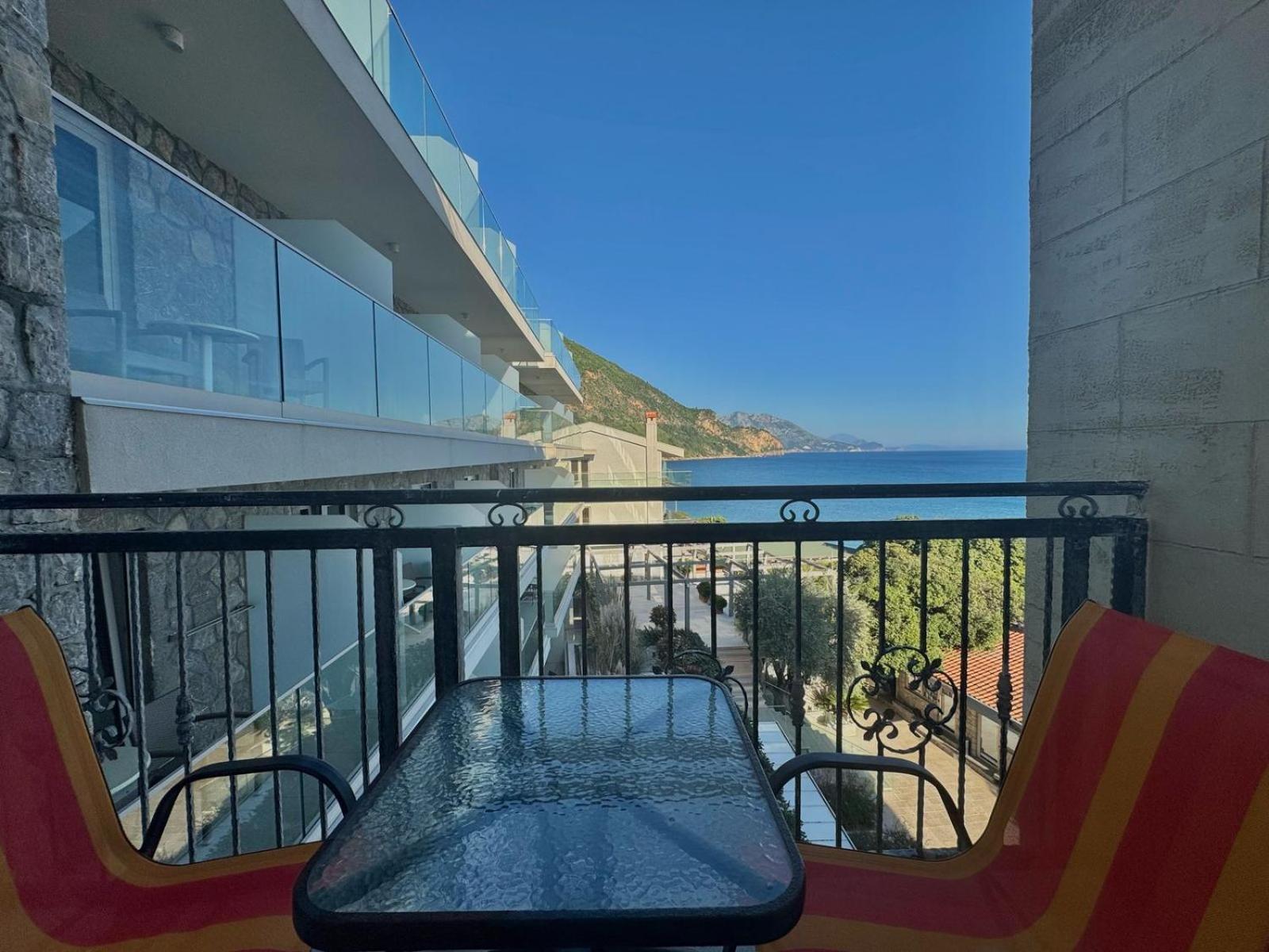 Beachfront Hotel Palma - Jaz Budva Exterior photo